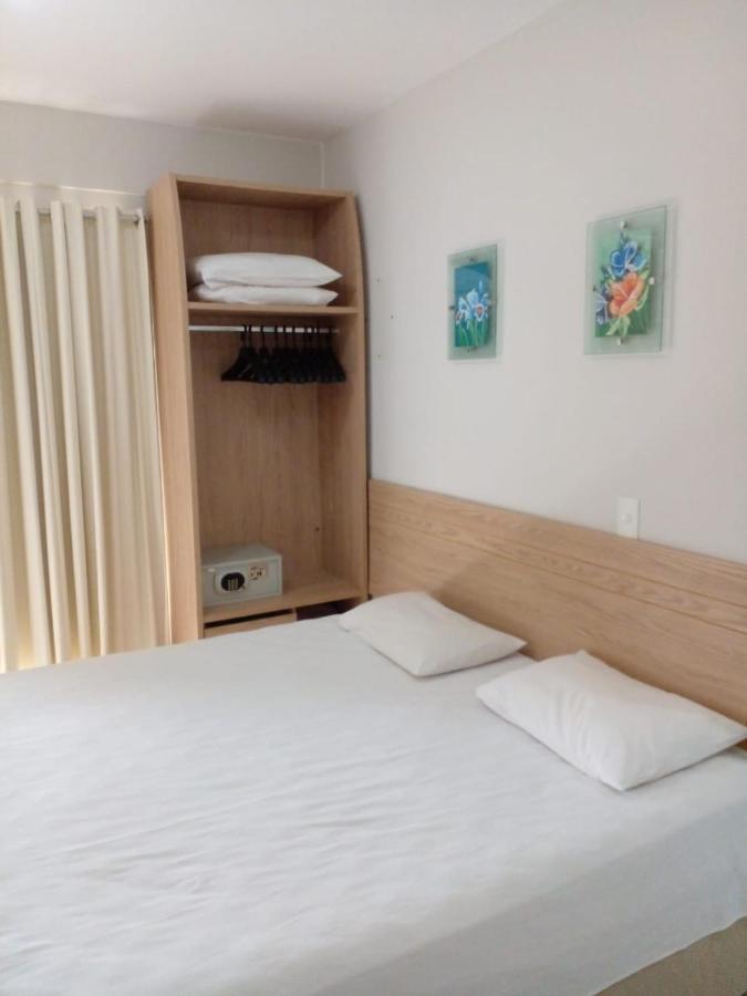 Aparthotel Golden Dolphin Express Caldas Novas Zewnętrze zdjęcie